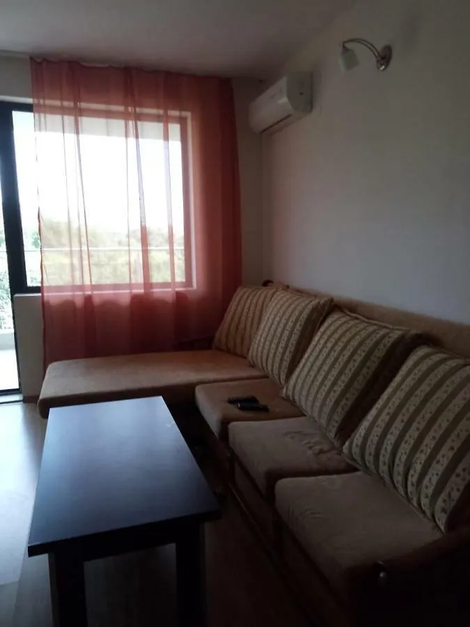 Yalta Apartments Golden Sands