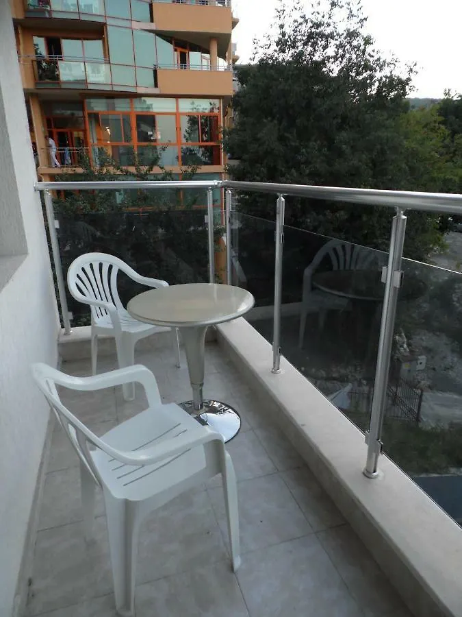 Yalta Apartments Golden Sands Bulgaria